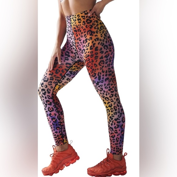 SAVAGE X FENTY animal print leggings 1x(16-18) NWOT - Picture 3 of 8